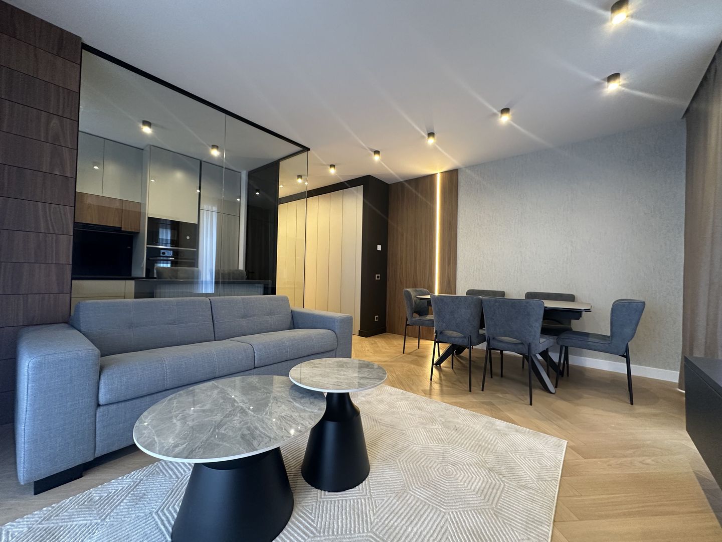 PIPERA - Iancu Nicolae | 2 Camere Lux - 2 Bai | Piscina + Parcare - Poză 2