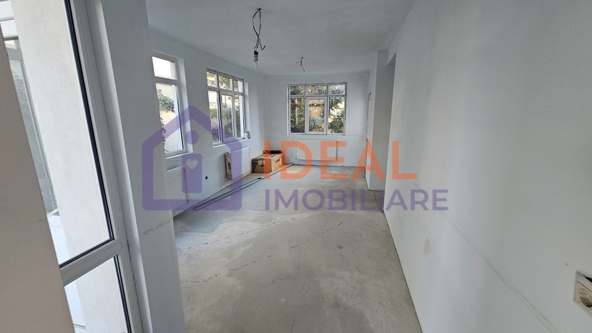 Spatiu Comercial cu vitrina la strada, Calea Dumbravii - Poză 18