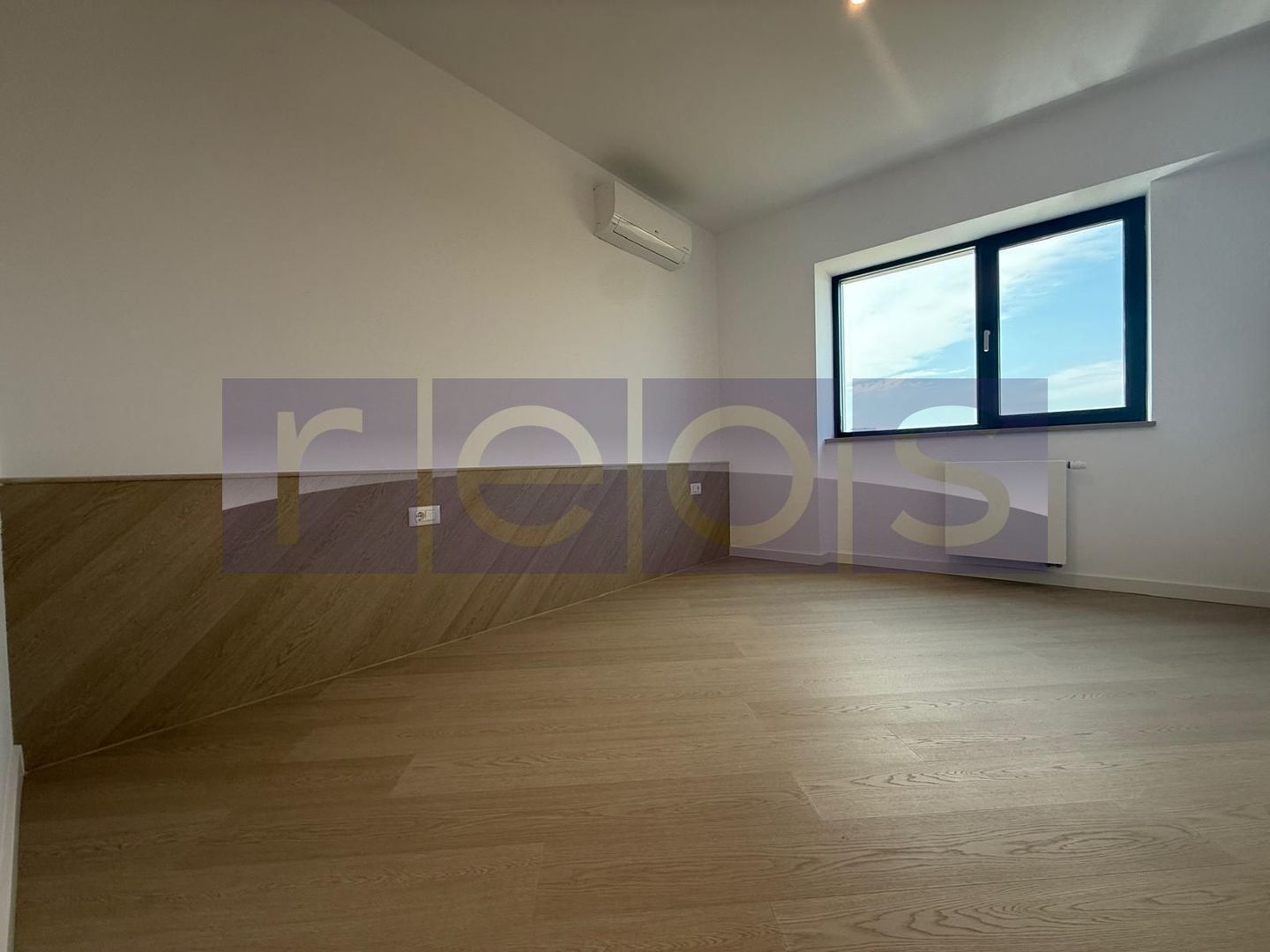 De vanzare | Apartament 2 Camere | Decomandat | Cortina North - Poză 6