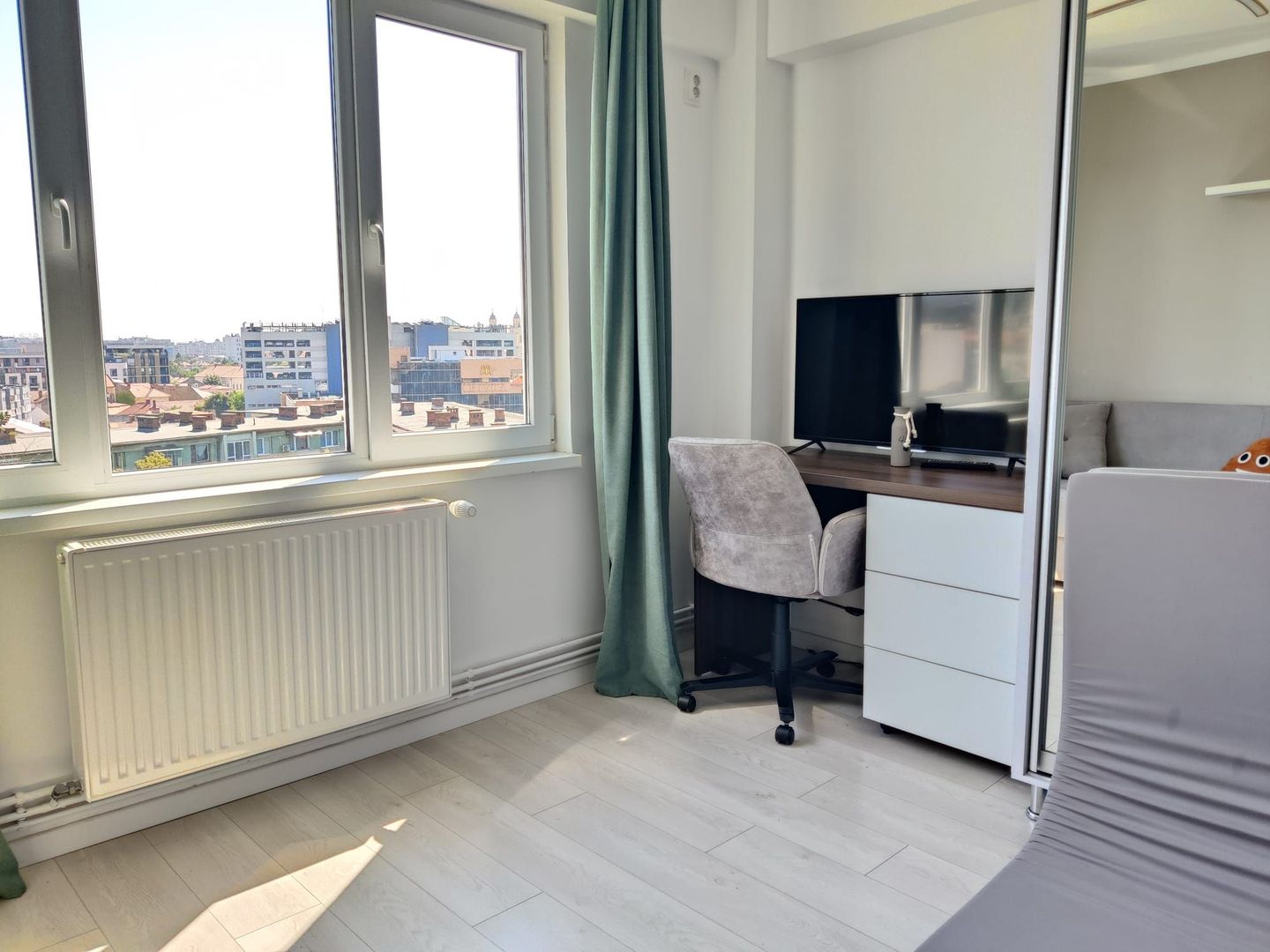 Apartament 3 CAM 75 MP, Ultracental, Piata Mihai Viteazu, parcare - Poză 3