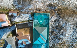 Vilă la sol cu open space și 3 dormitoare la alb - Poză 2