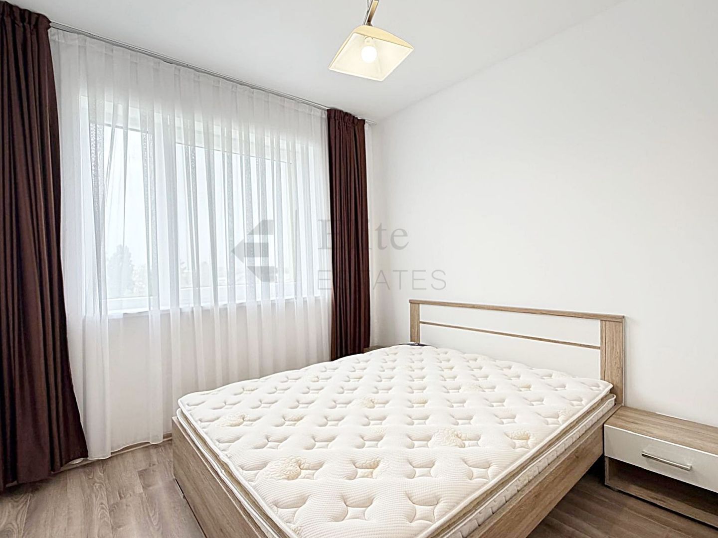 Apartament 4 camere de inchiriat in Prima Onestilor - Poză 8