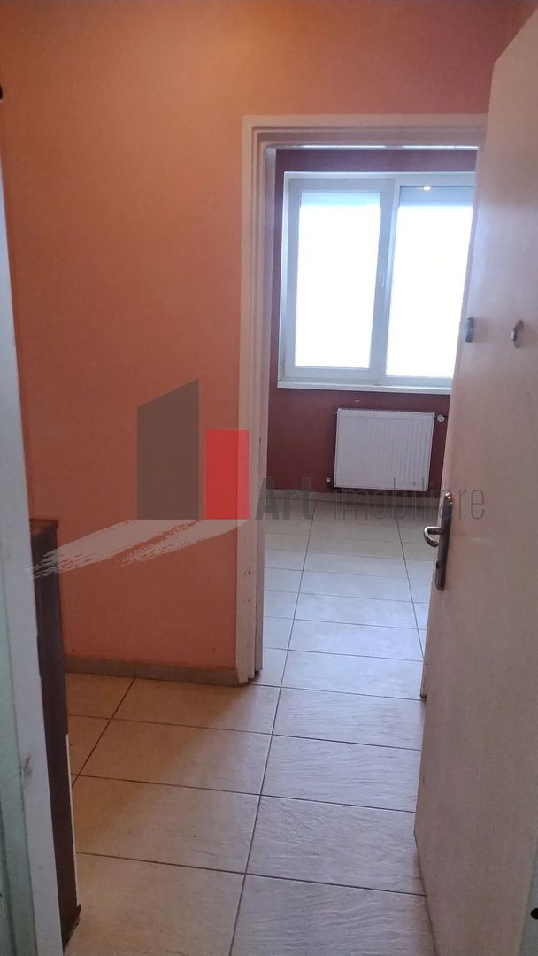 Vânzare apartament 2 camere semidecomandat Piața Progresul - Poză 4
