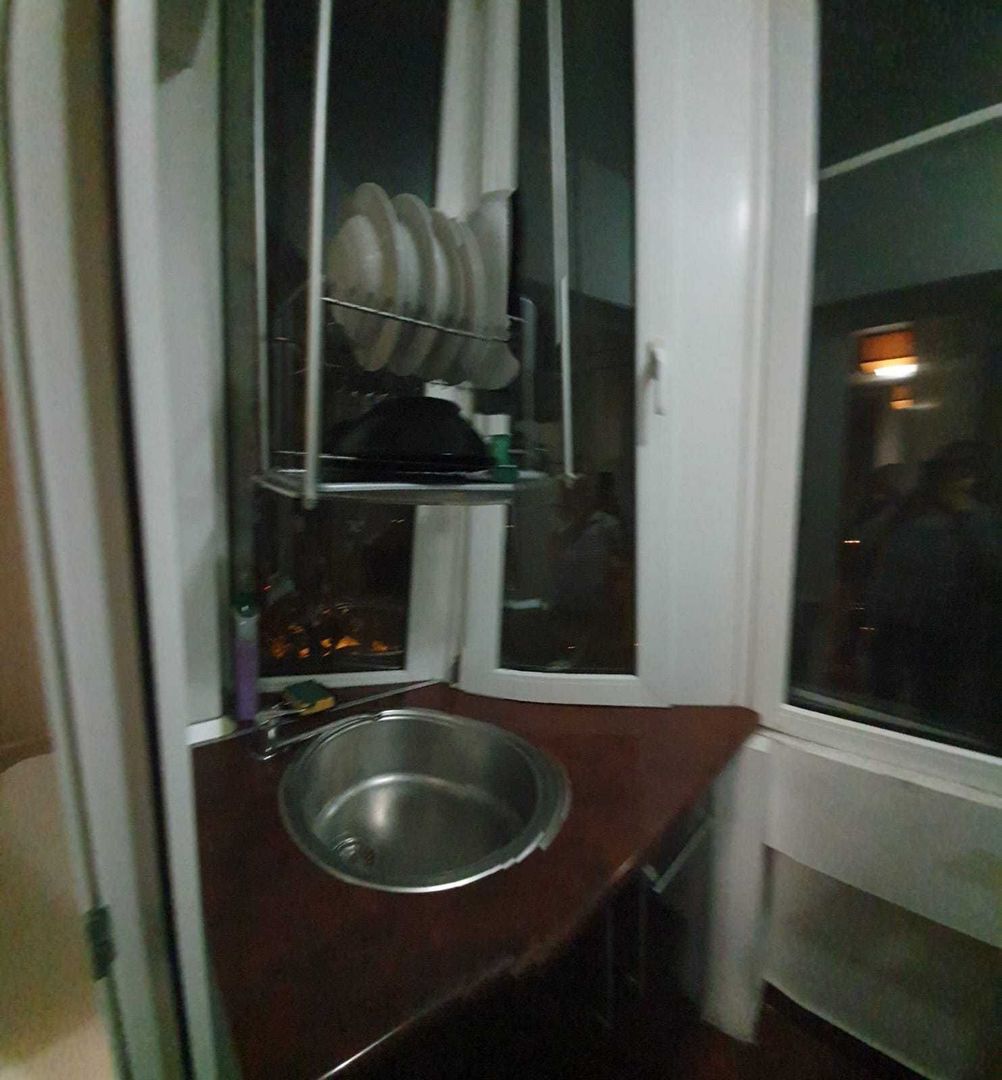 Inchirez apartament 13 septembrie de 2 camere transformat in 3 camere - Poză 4