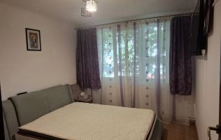 Apartament 2 camere Bloc din 1980 Etaj 1 / 4 Centrala Proprie