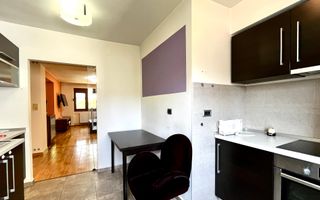 Apartament 4 camere + garaj | Etaj 1 | Zona Centrală – Medicină - Poză 9