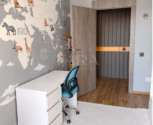 Apartament elegant cu 3 camere și terasă în Bună Ziua - Poză 10