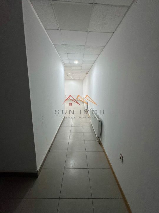 Spatiu Comercial, 125 m2, ultracentral, Campina, Prahova, liber - Poză 4