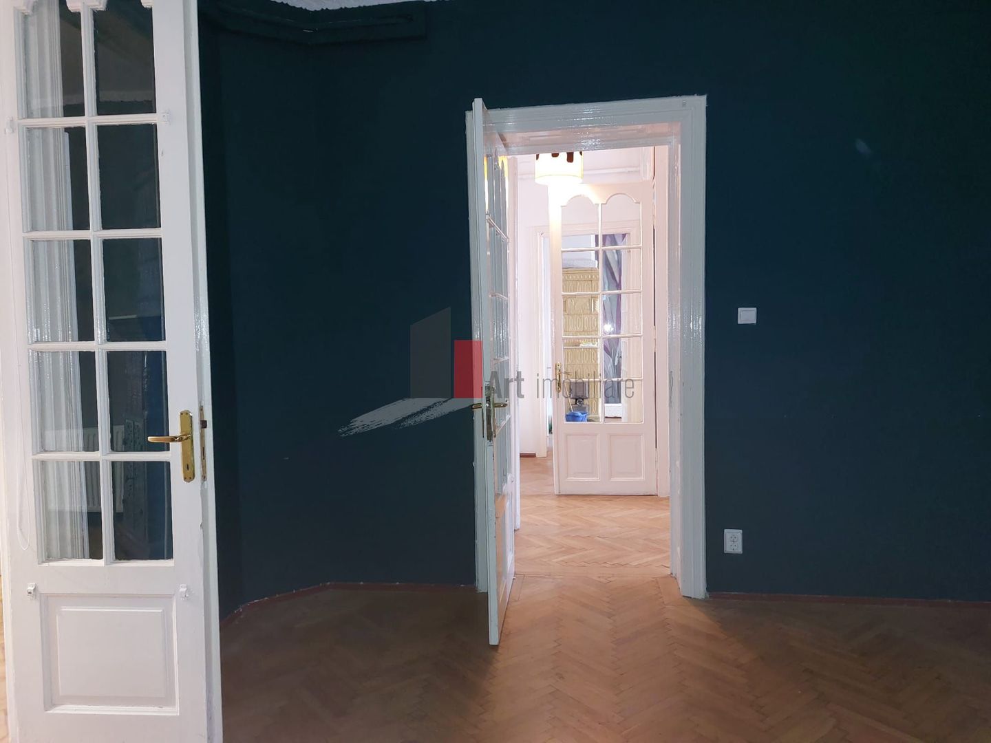 Spatiul "NESTALAN", et. 1 in vila, INTRARE SEPARATA, SINGUR PE NIVEL - Poză 10