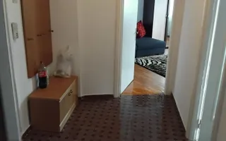 2 decomandate, Piata Centrala - 450 Euro - Poză 11