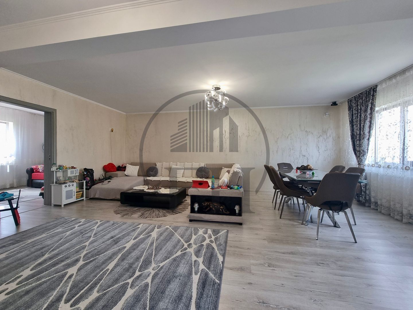 VANDUT/ SOLD - Casa / Vila de vanzare Valu lui Traian - Poză 6