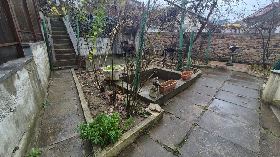 Vand casa 2 camere Moroasa - Poză 9