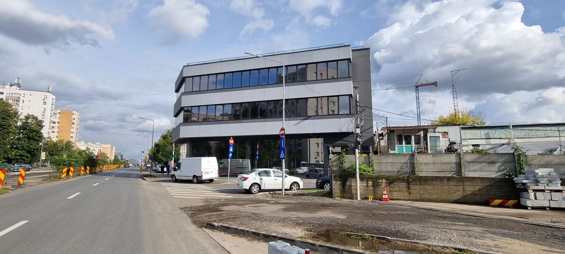 Spațiu Versatil 555 mp – Clinici, Birouri, Fitness - Poză 13