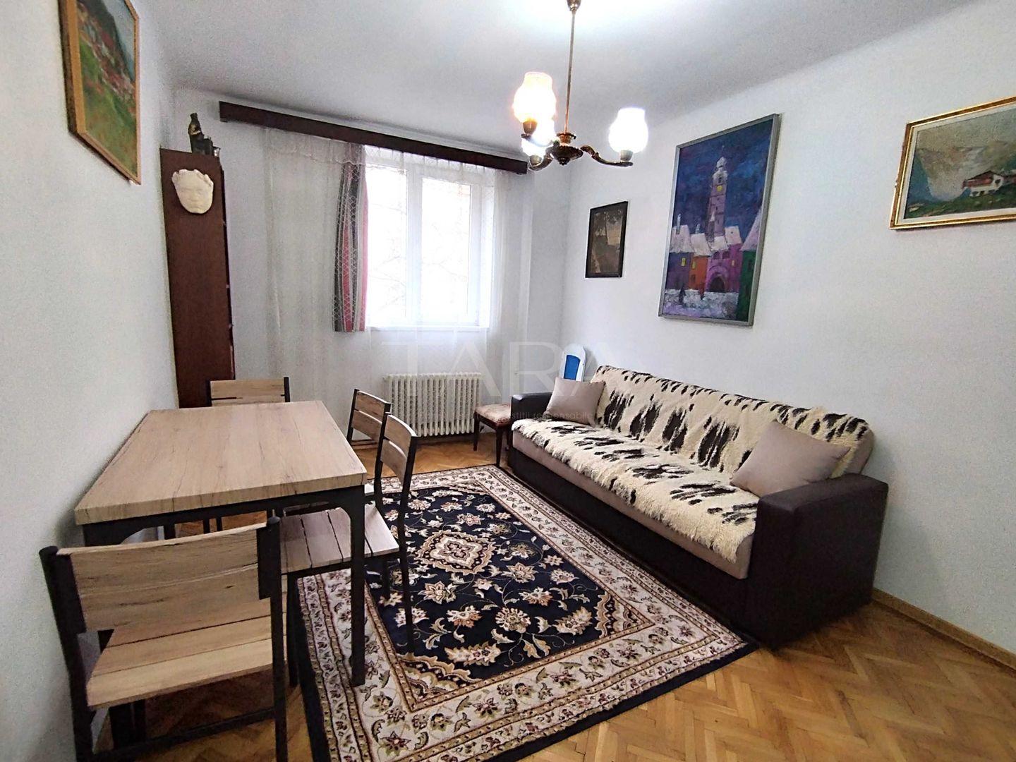Apartament 2 camere- zona Facultatea de Litere - Poză 1