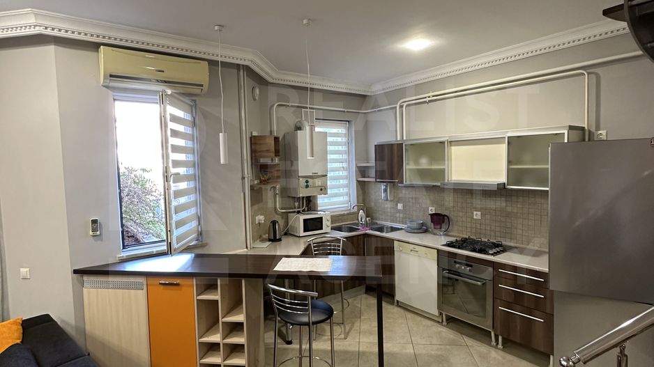 Chirie, apartament, 2 camere, str. Bucureşti, Centru - Poză 4