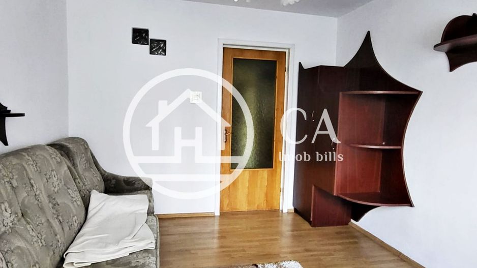 Apartament de închiriat cu 3 camere în zona Rogerius, Oradea - Poză 3
