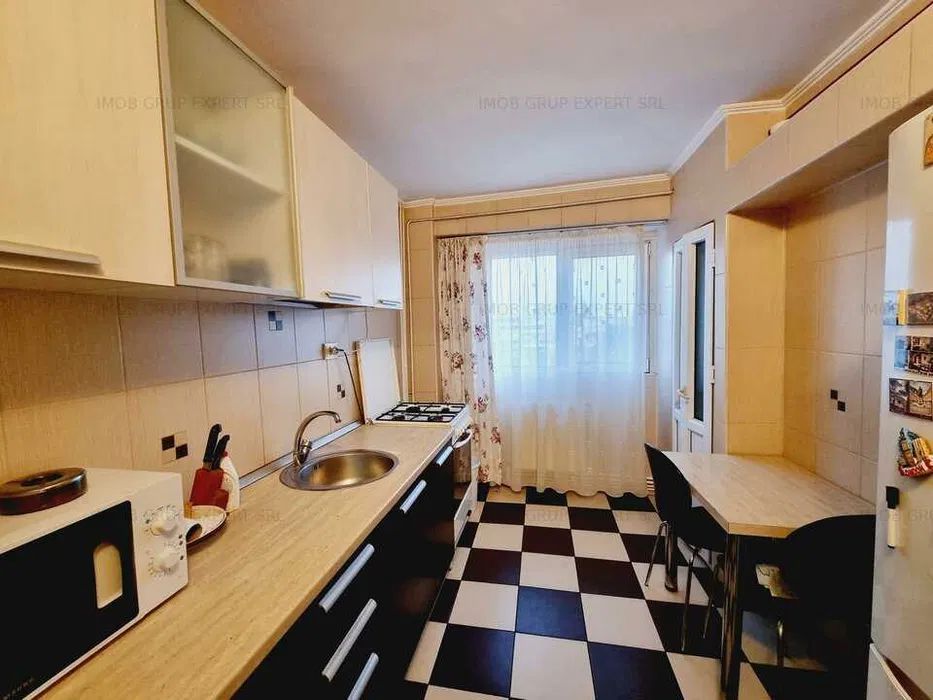 Apartament 2 camere, Micro 14 - Poză 3