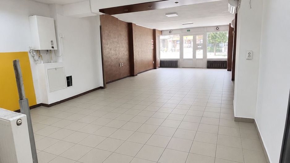 Spatiu comercial de vanzare in zona Cetate, Alba Iulia - Poză 1