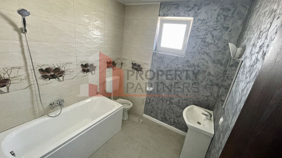 Casa în comuna Sabareni, judetul Giurgiu. - Poză 19
