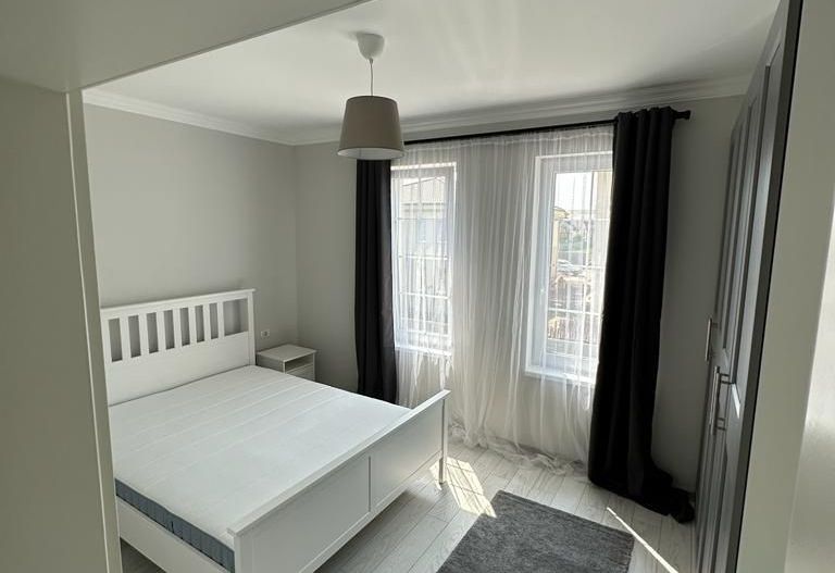 Giroc-Hotel IQ | 2 Camere | Etaj 1 | Disponibil imediat | Bucatarie Inchisa - Poză 1