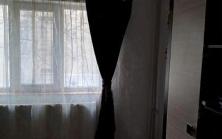 3 camere Uverturii - 1980 - Poză 3