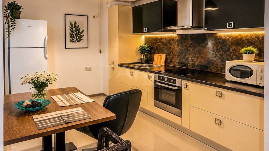 Apartament modern cu panoramă superbă și terasă generoasă. - Poză 1