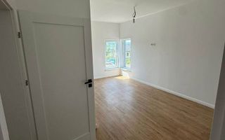 Casa individuala 240 mp total, 500 mp, garaj si beci in V. Adanca - Poză 14