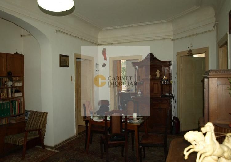 3 camere in vila interbelica I Armeneasca I 74 mp I Etaj 1 - Poză 1