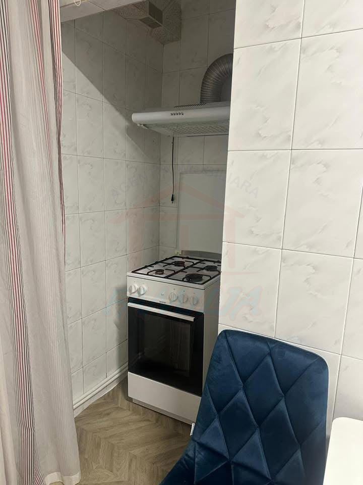 🏡 APARTAMENT CU 3 CAMERE DE ÎNCHIRIAT – MICRO 20 - Poză 6