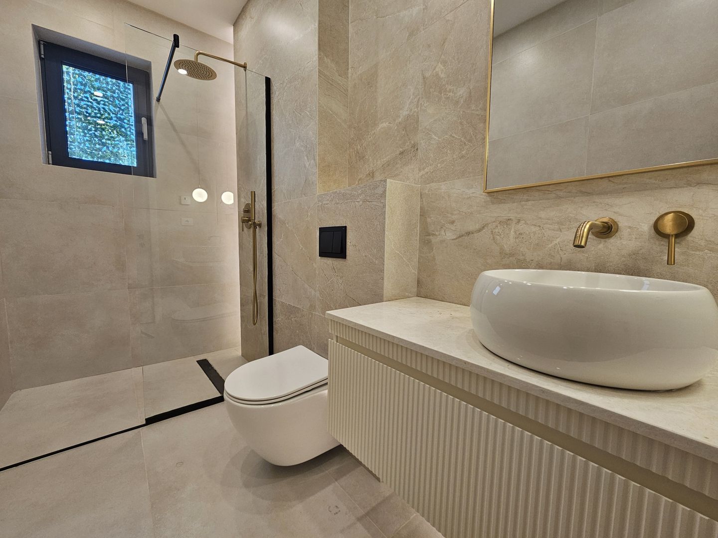 Apartament Nou 3 Camere de Închiriat - Iancu Nicolae, 95 m, NOU LUX - Poză 8