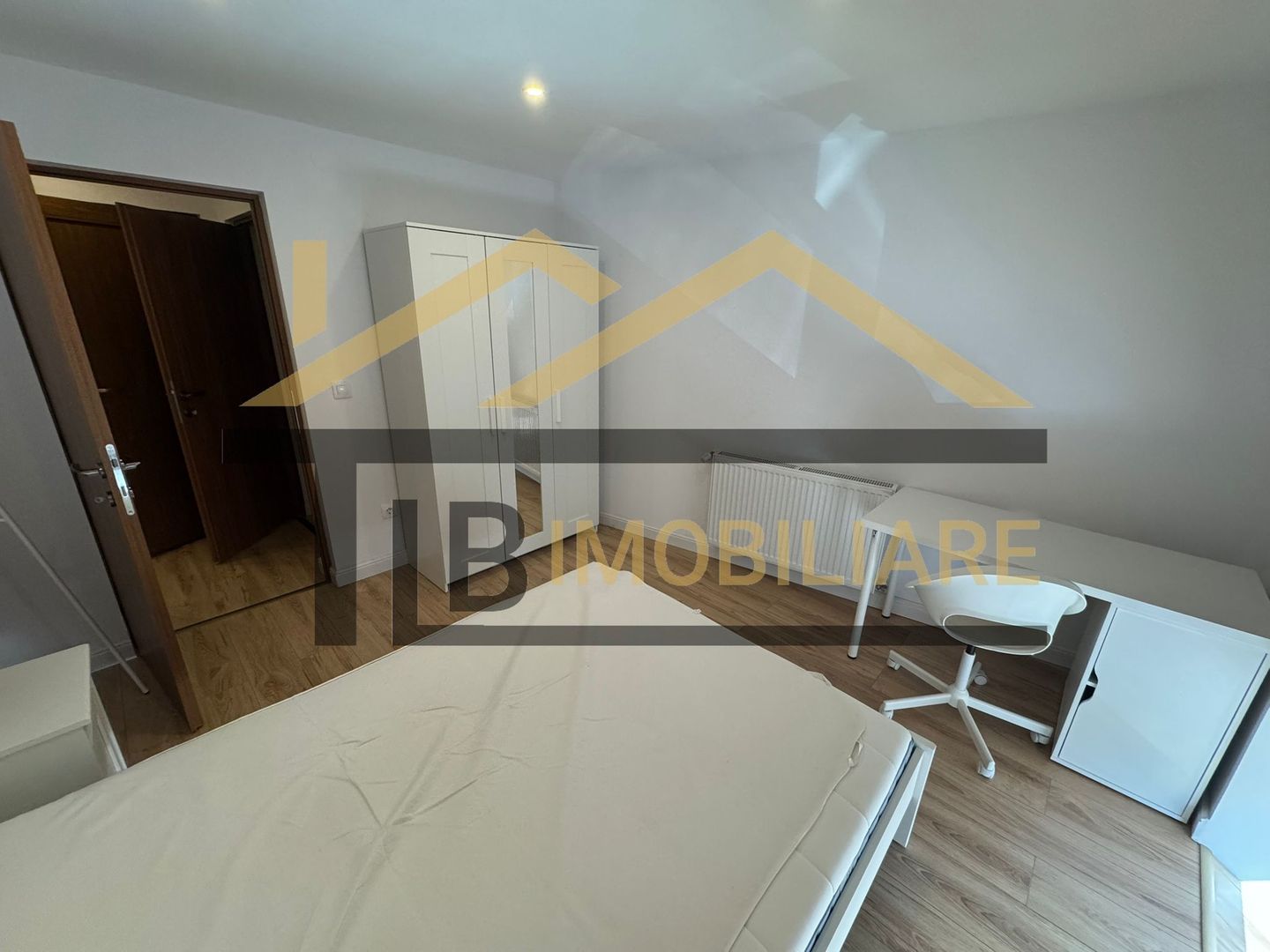 Apartament cu 2 camere, 50 mp, decomandat, Zona Ultracentrala - Poză 5