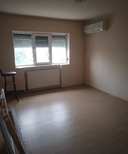Apartament 3 camere Arad - Poză 3