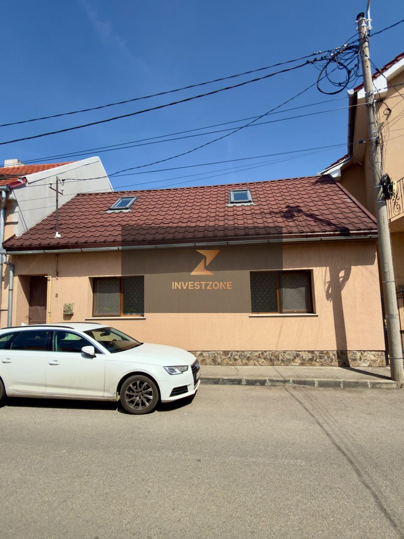 Casă Ultracentral în Oradea Rimanóczy Kálmán - curte proprie - Poză 10