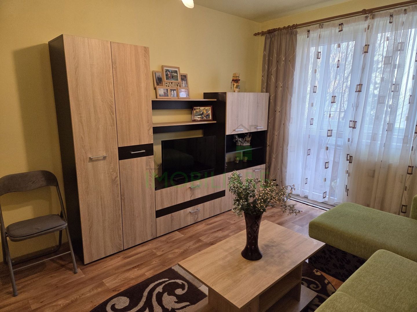 Apartament 2 camere decomandat , etaj 2,  mobilat și utilat - Poză 1