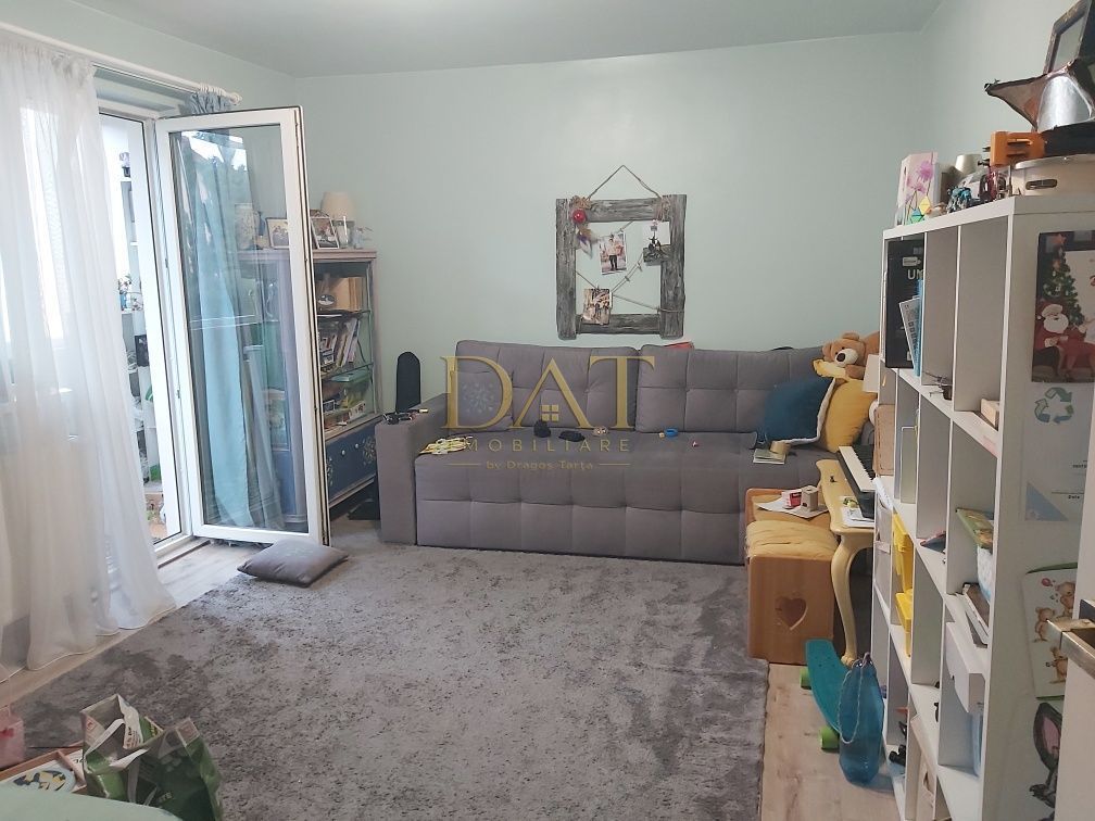 Apartament 3 camere | decomandate | zona BIG - Poză 1