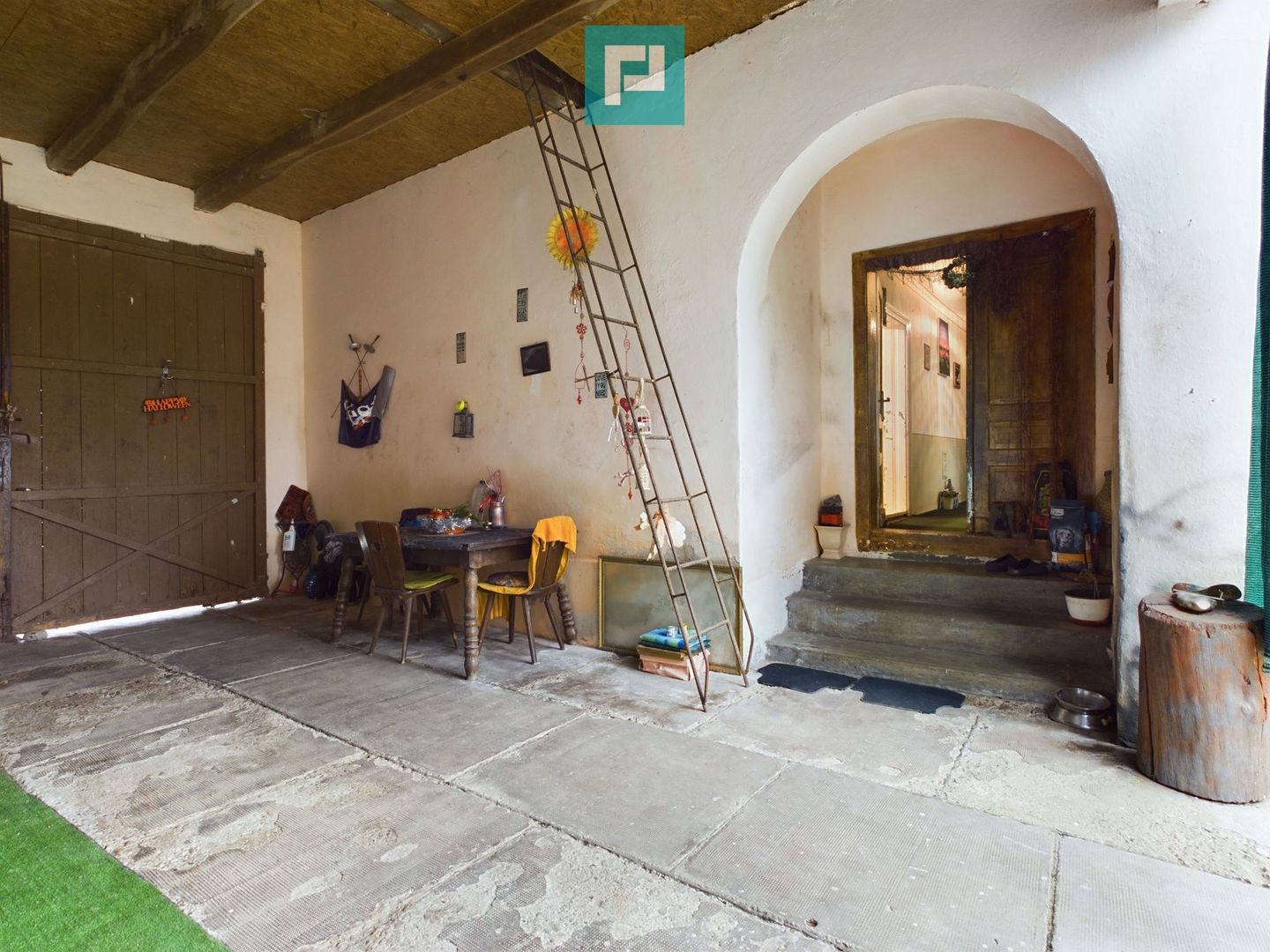 Rezidență de vis pe Valea Mureșului la Lalașinț - Poză 20