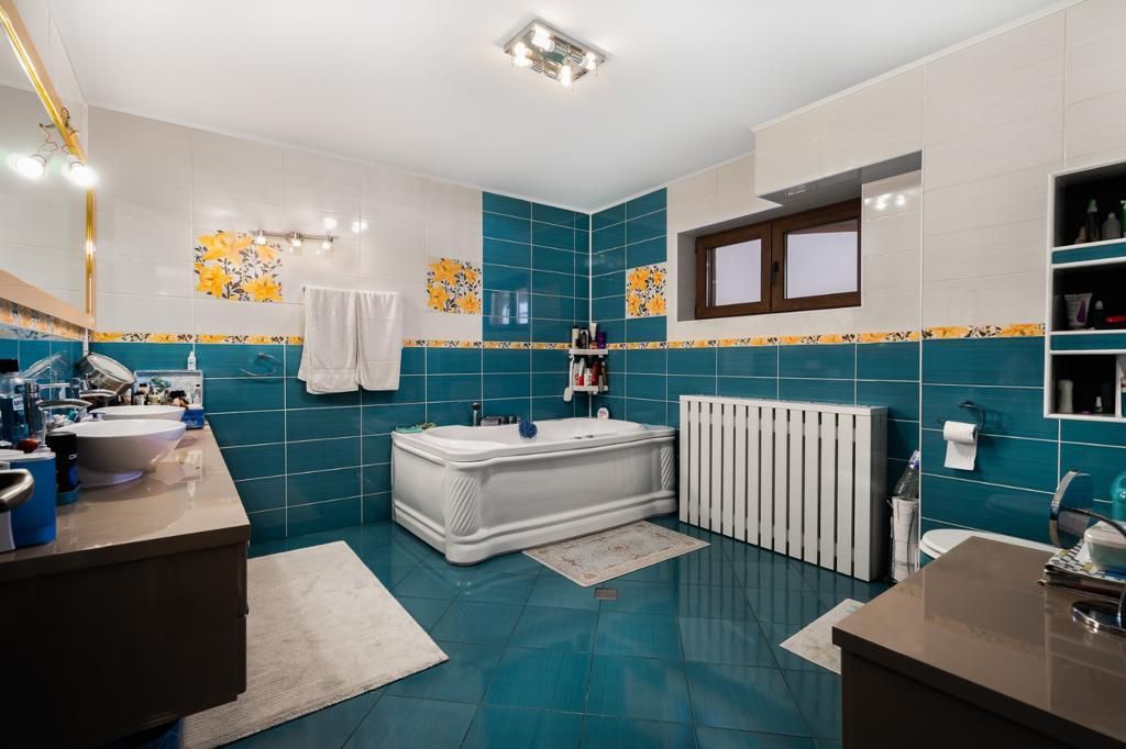 Vila superba de vanzare in apropiere de padure Pantelimon - Poză 15