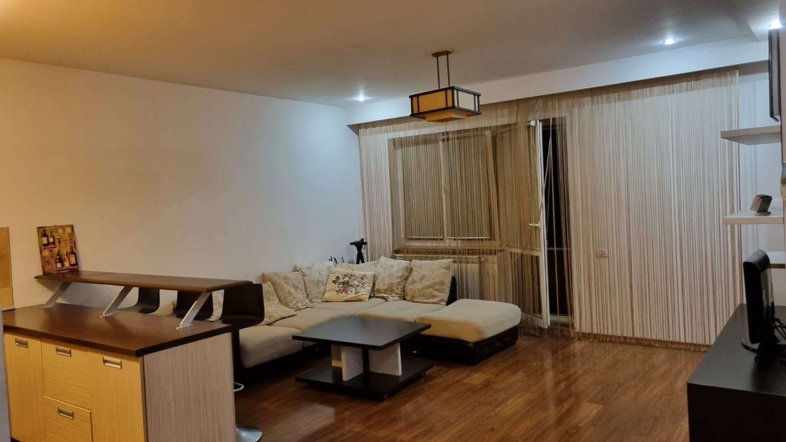 Apartament 3 camere, Timpuri Noi, la 7 min de metrou. - Poză 3