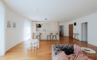 Apartament deosebit cu 4 camere la 5 minute de UMF - Poză 3