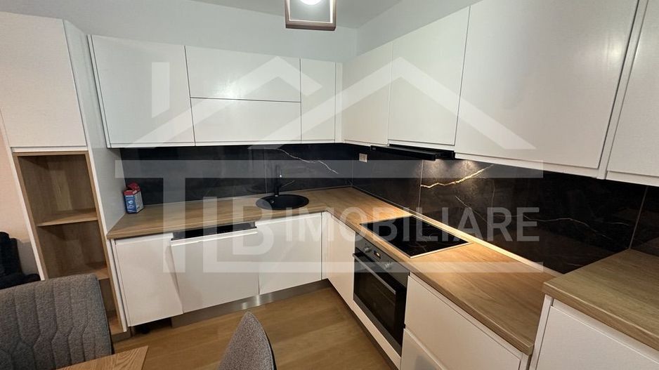 Apartament cu 3 camere, 77mp, parcare, Zona Concept 9 - Poză 3