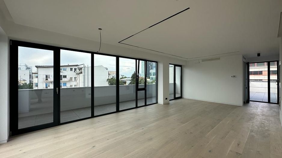 Penthouse Exclusivist cu Terase Generoase și Design Modern în Zona Aviatorilor - Poză 1