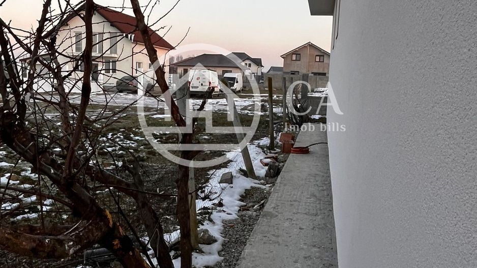 Casă de vânzare cu 4 camere in cartierul Bălcescu, Oradea - Poză 17