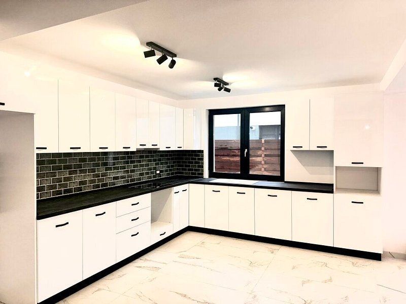 Vila 5 camere Otopeni Central - Poză 6