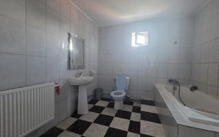 Vila in comuna Maracineni ~ 5 camere ~ constructie 2009 - Poză 2