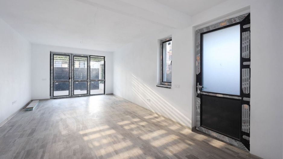 Casă Tip Duplex de Vânzare în Sânpetru | La Poalele Dealului Lempes - Poză 10