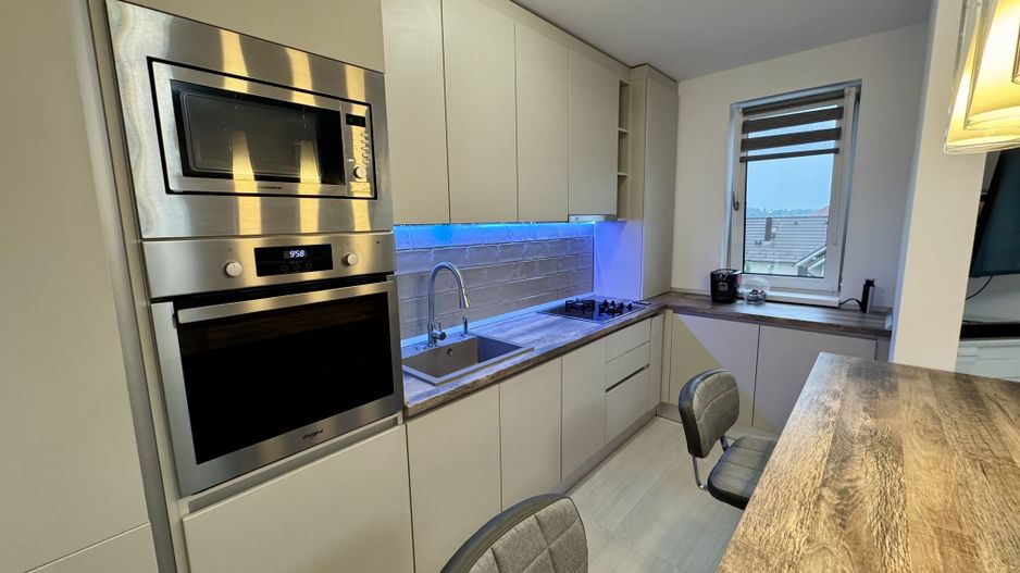 Apartament Modern cu 2 Camere de Închiriat în Dumbrăvița - Poză 4