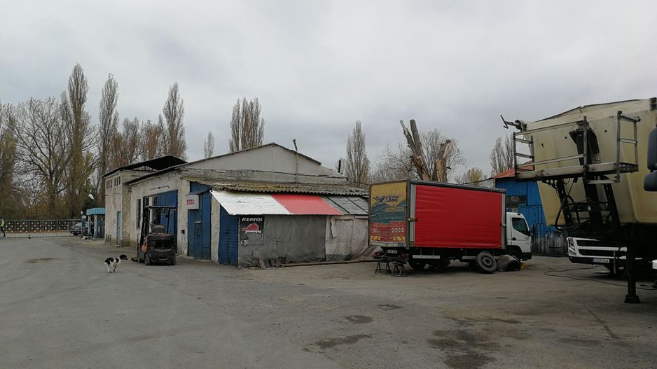 Teren si spatiu industrial Slobozia - Poză 3