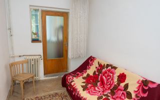 Apartament Petrisor 3 camere | Etaj 1 | Balcon - Poză 9