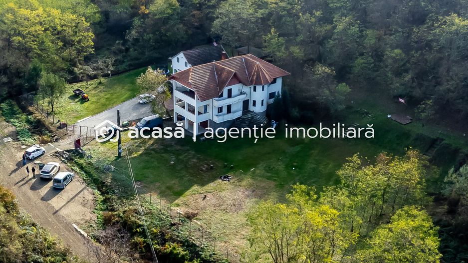 Casă în localitatea Miniș - Comision 0% la cumparare - Poză 13