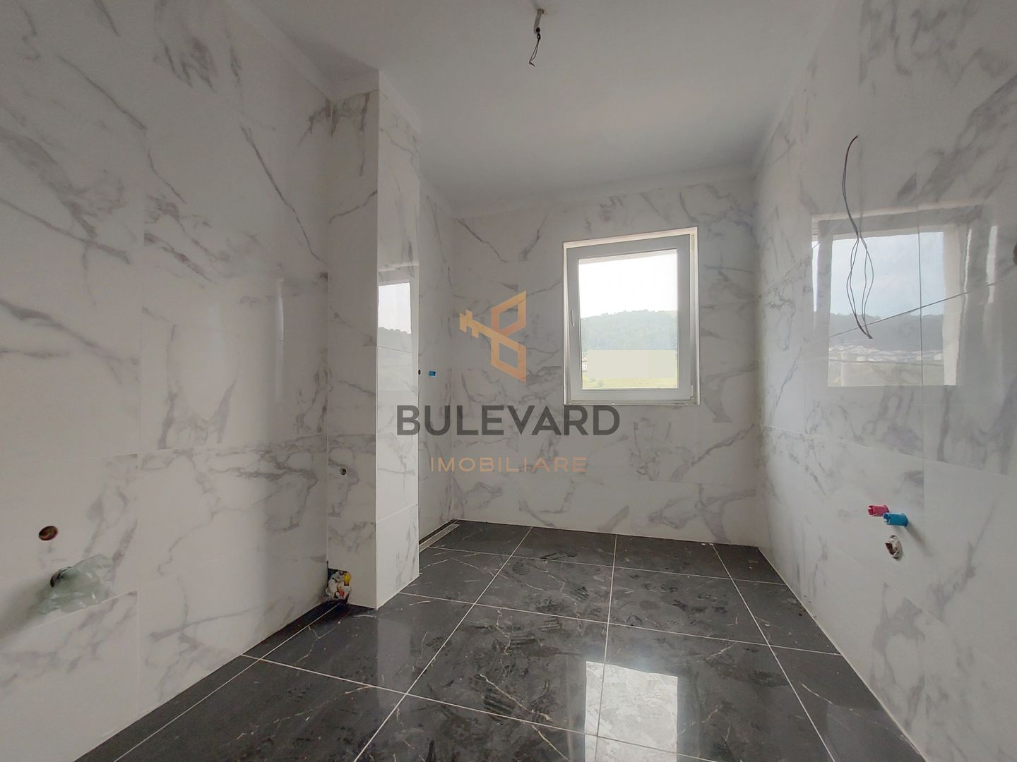 Casa de tip duplex finisata, zona strazii Tautiului! - Poză 3